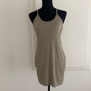 Ribbed Dress • M •